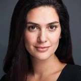 Фото актёра: Bergüzar Korel