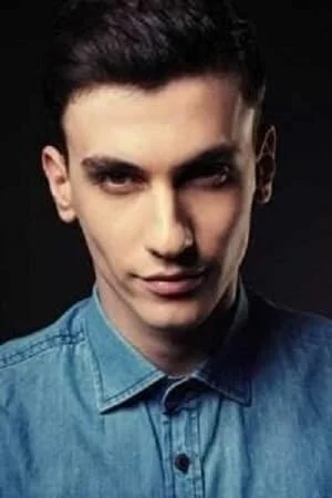 Фото актёра: Bertan Asllani